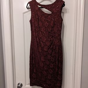 Burgundy formal midi dress sz 6
